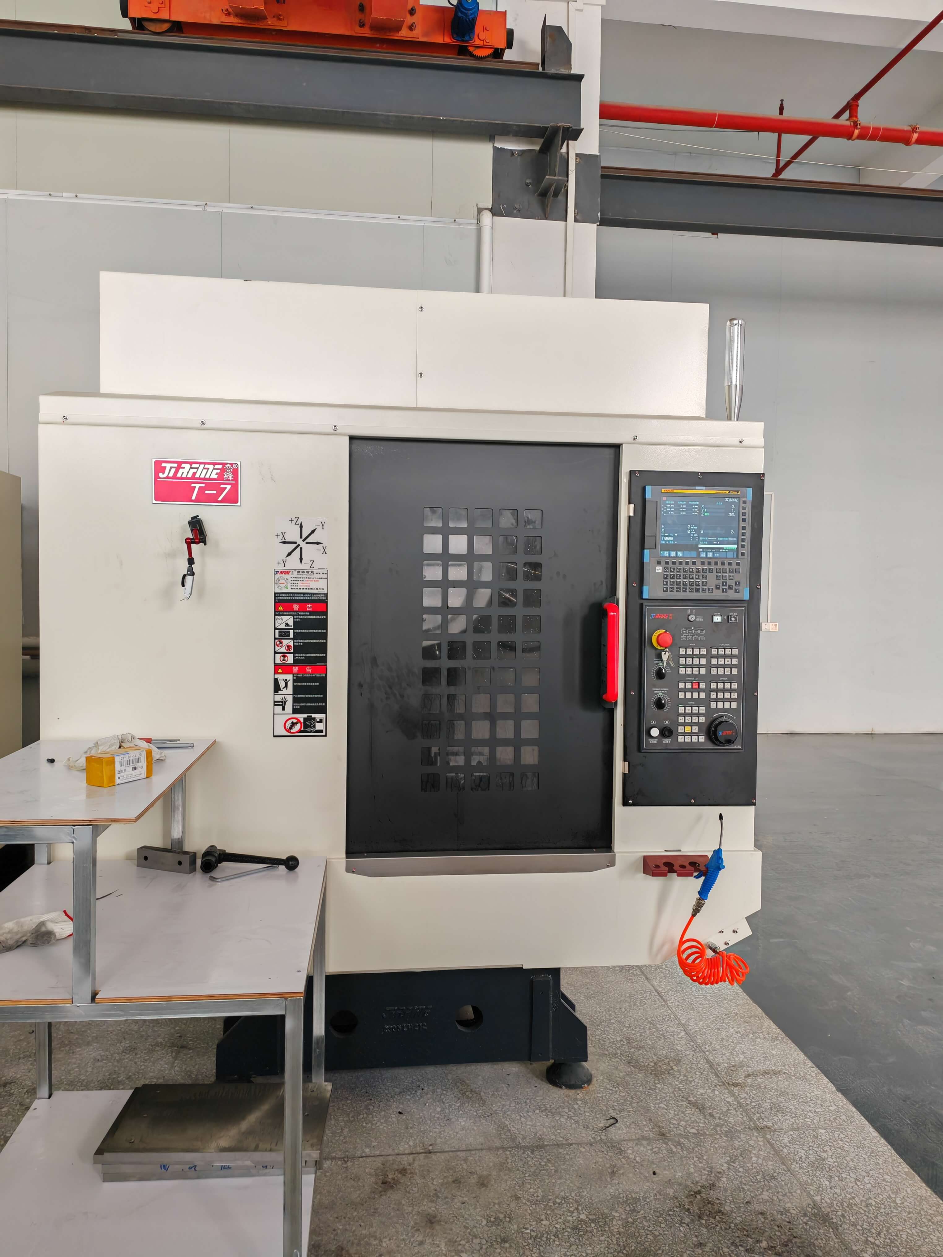 CNC 數(shù)控機(jī)床